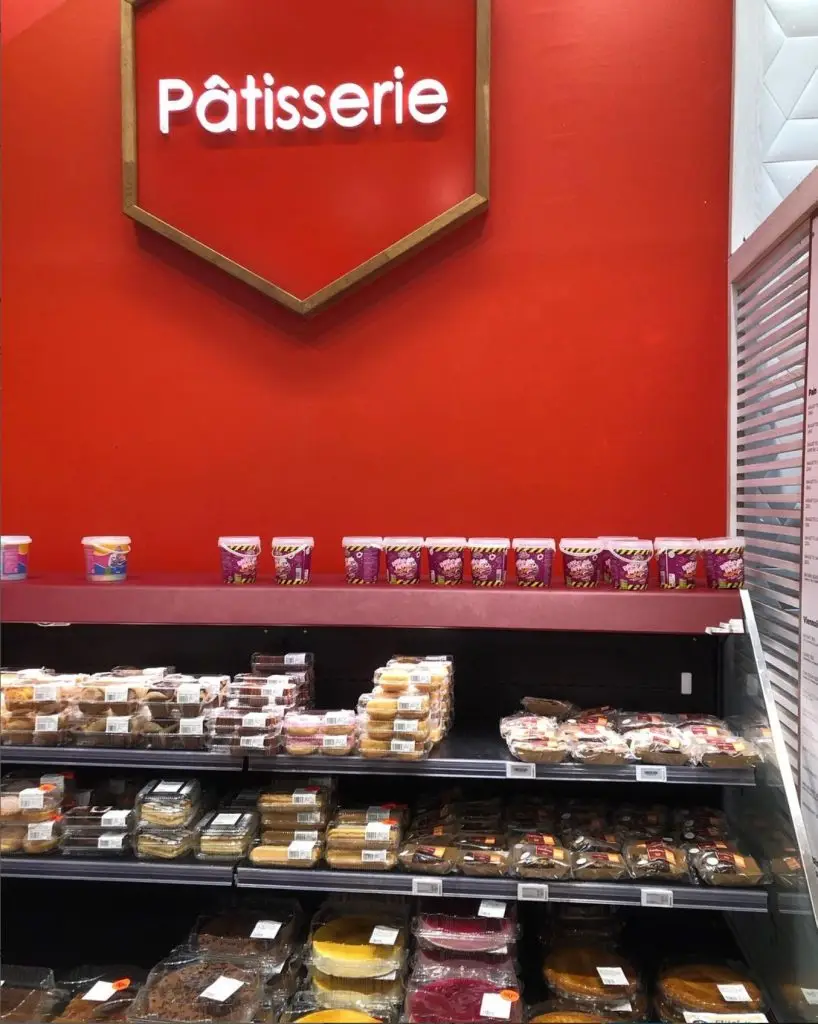 Patisserie-Carrefour-StFrançois